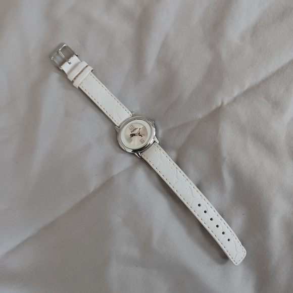 Puma white leather logo monogram band silver watch with black symbol timepiece - Picture 3 of 8